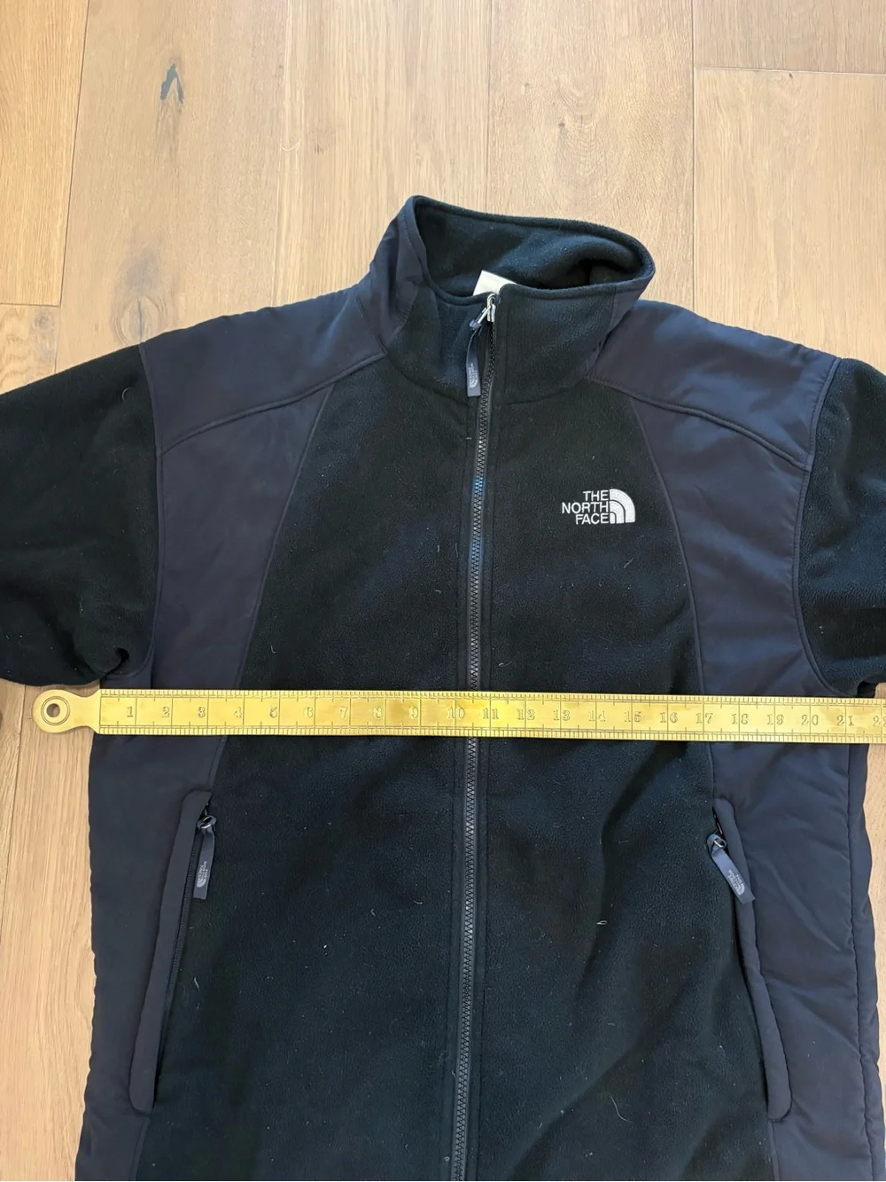 North Face Men’s Black Fleece Jacket